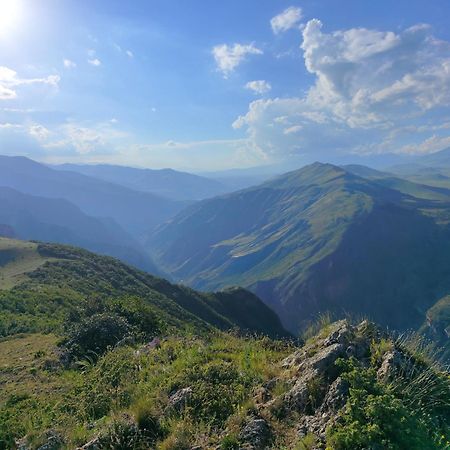 Bed and Breakfast Alexmila Татьєв Екстер'єр фото